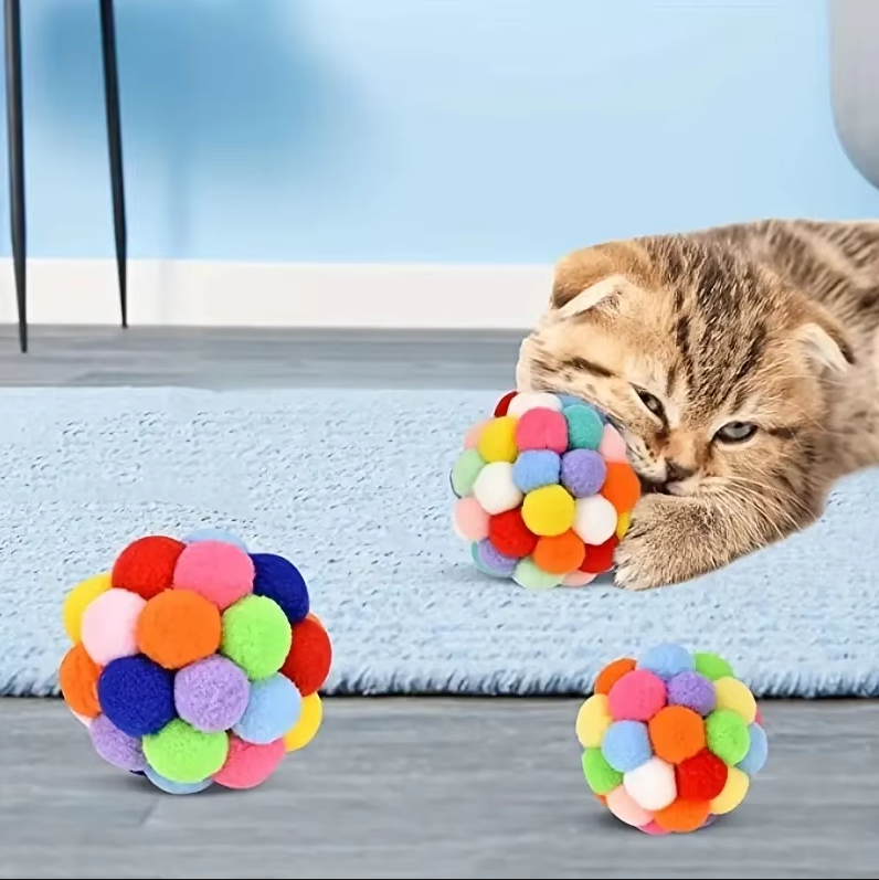Kleurrijke Pompom Kattenbal - Zacht Interactief Speeltje voor Speelse Huiskatten